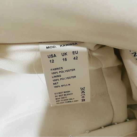 Enzoani Karissa Wedding Dress, Bridal Gown - Picture 12 of 16